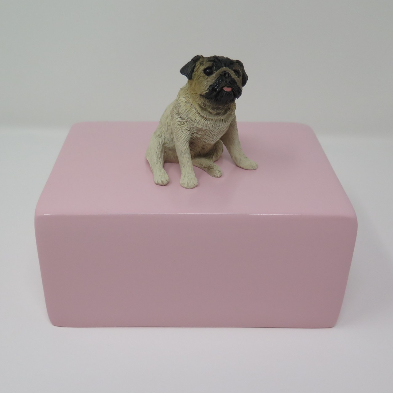 Mops Urne in vielen Farben UNIKAT